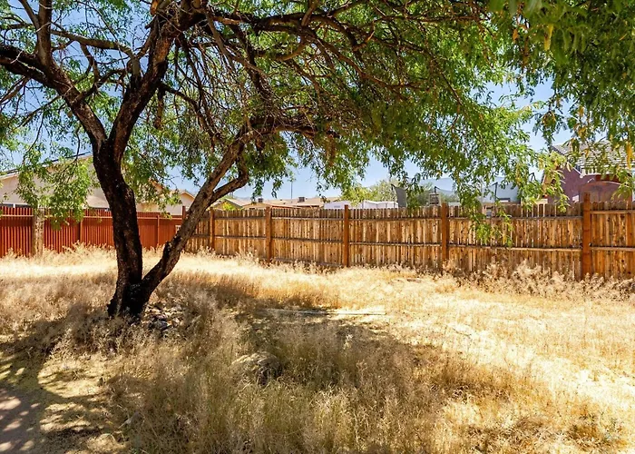 Сasa de vacaciones Desert Aquaponic Garden *